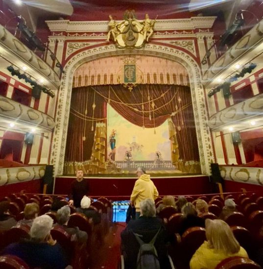 VISITA DE AFAVI AL TEATRO CHAPÍ