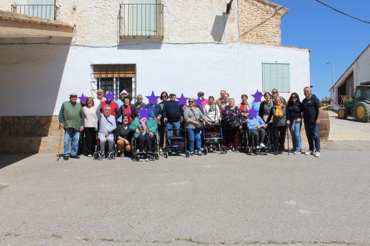 VISITA DE AFAVI A LAS BODEGAS T CASAS JUNTAS